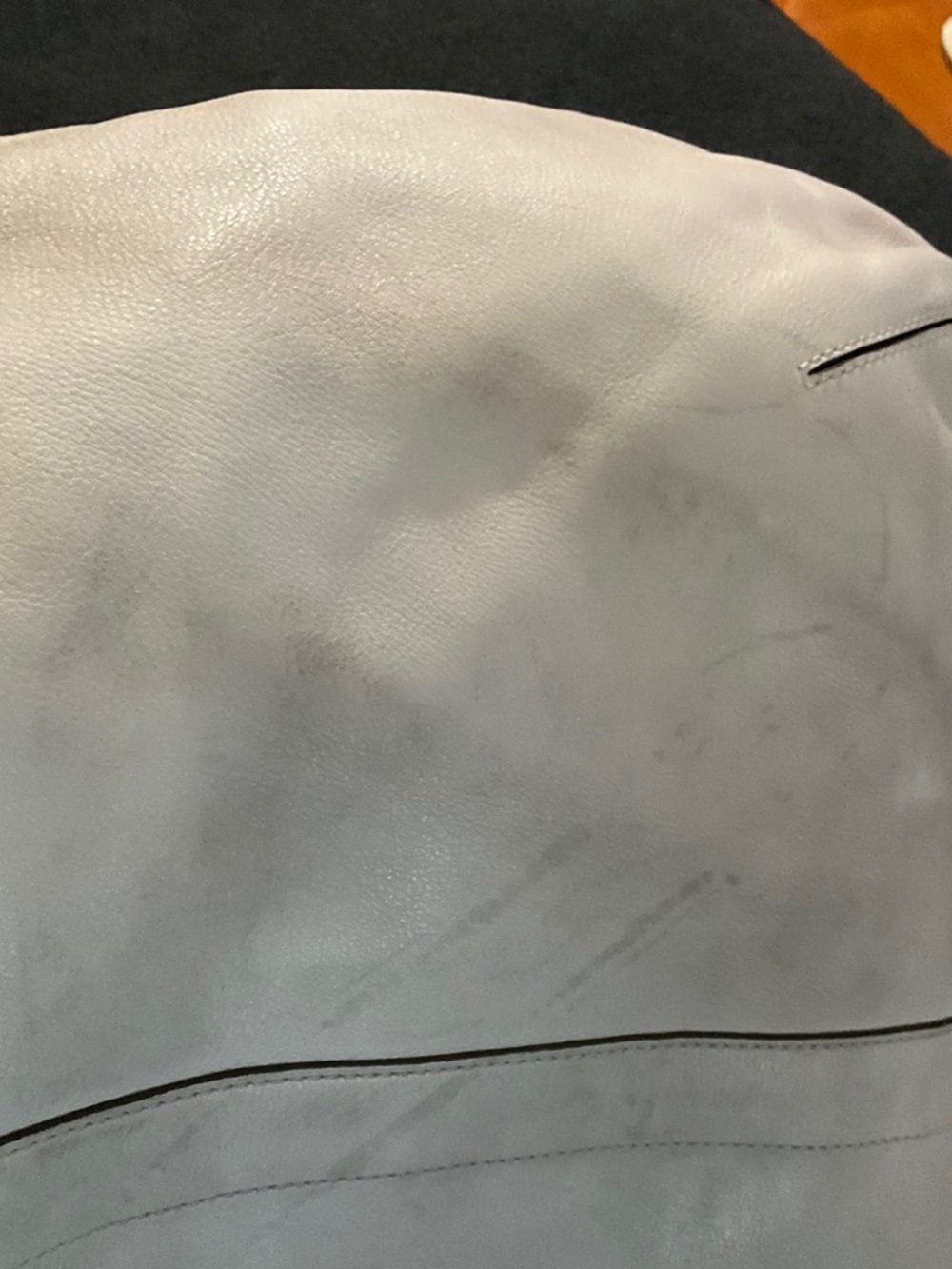 Coach Cream Leather Hobo with Gold Turn-Lock - Picture 6 of 16